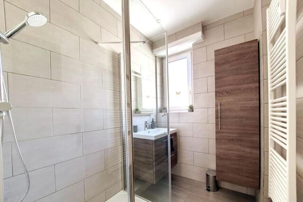 Chic - Proche Hypercentre - Renove - Lumineux Apartment Strasbourg Exterior foto
